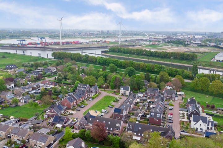 Photo 43 of Rozenburg 30