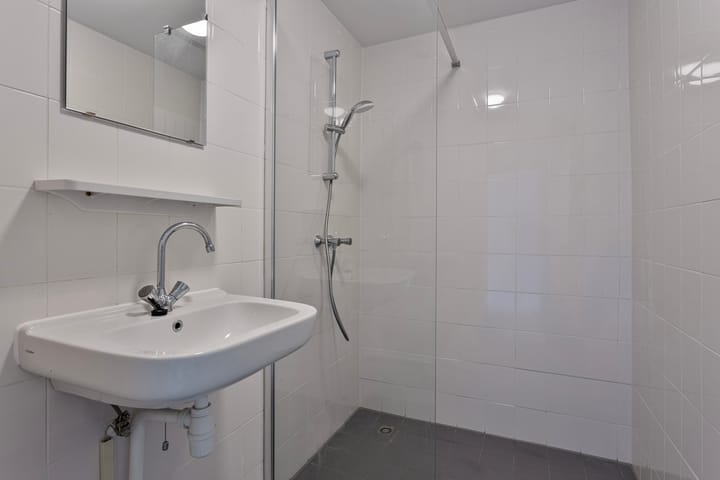 Photo 12 of Baffinstraat 13-2