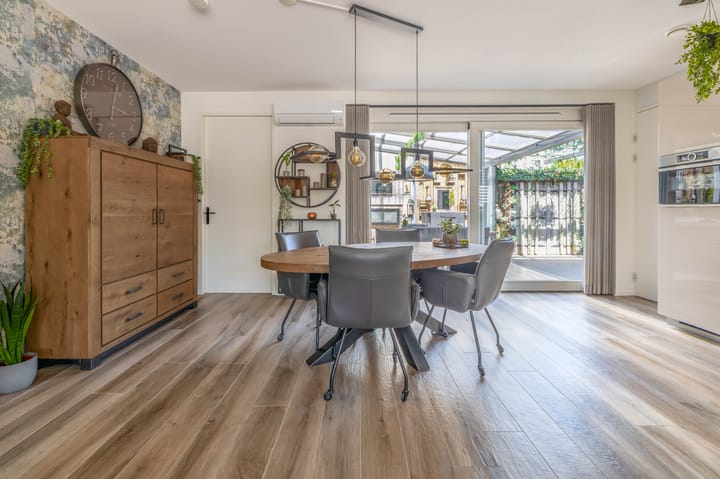 Foto 12 van Waalreseweg 128