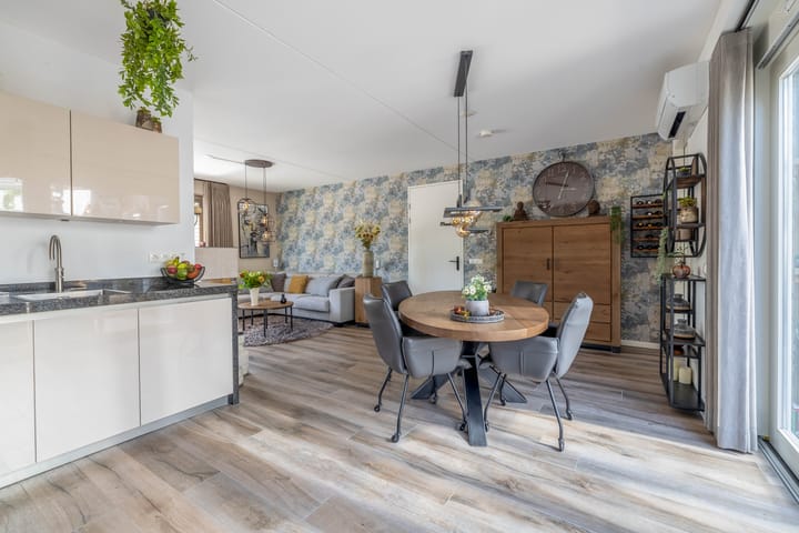 Foto 18 van Waalreseweg 128