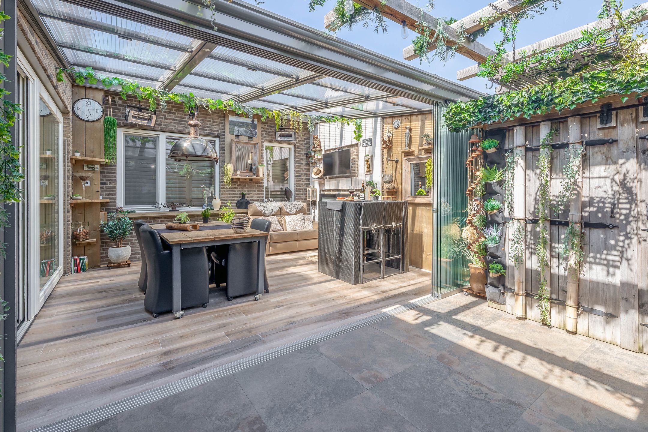 Foto 24 van Waalreseweg 128