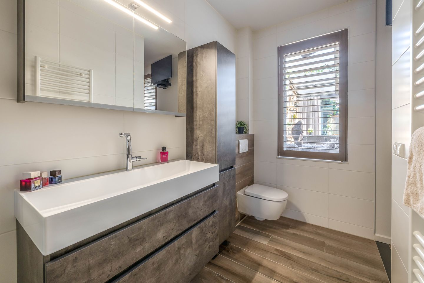 Foto 29 van Waalreseweg 128