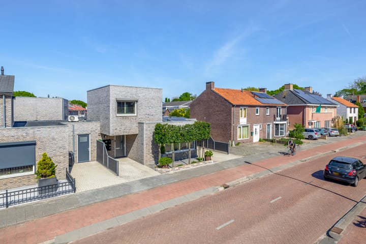 Foto 36 van Waalreseweg 128