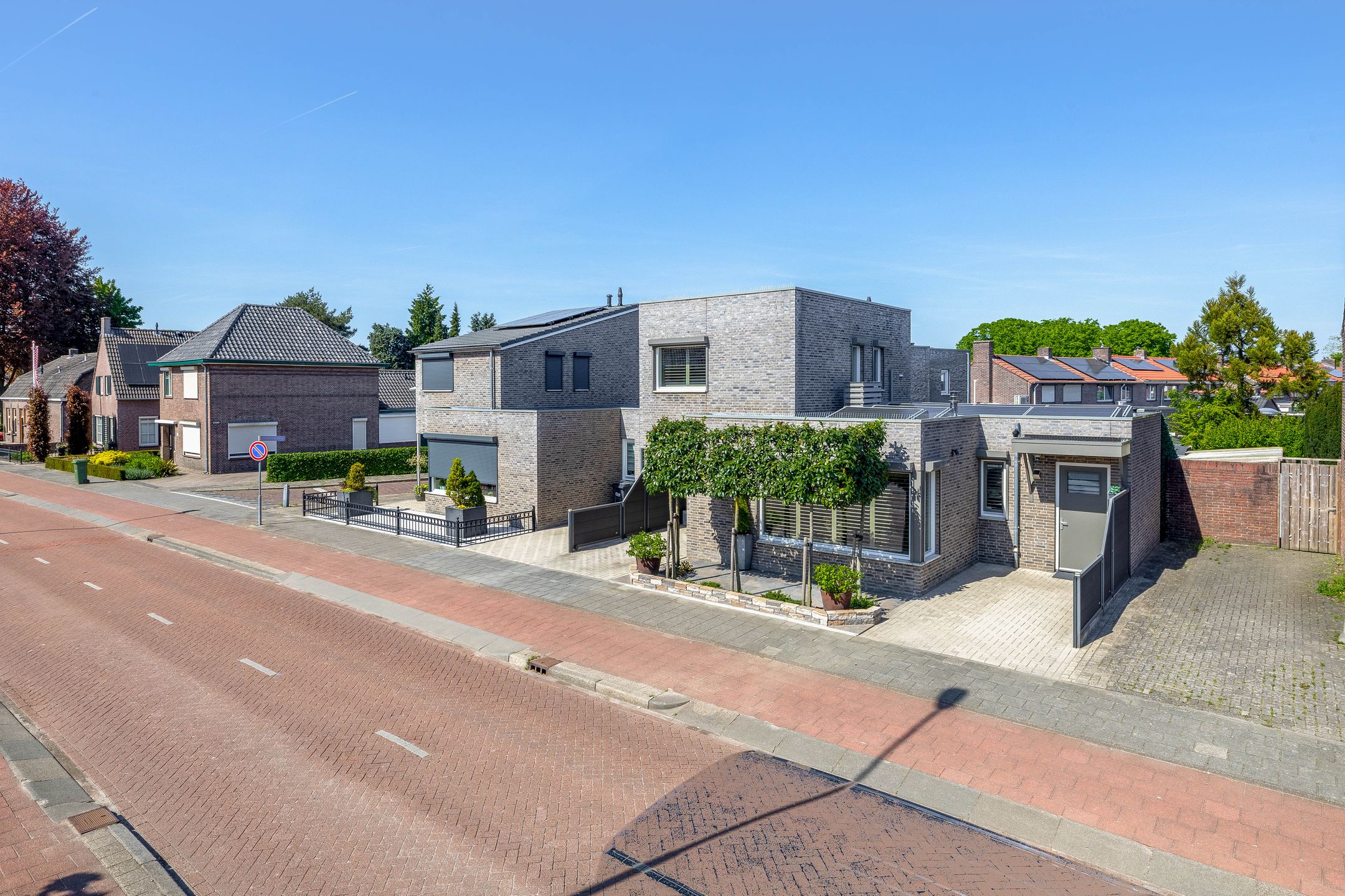 Foto 39 van Waalreseweg 128