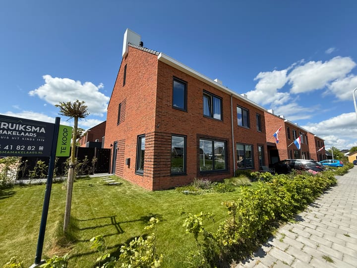 Photo 1 of Piperaai 24