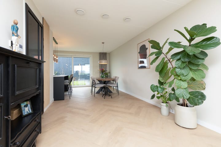 Photo 6 of Piperaai 24