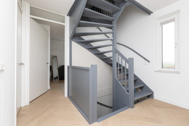 Photo 17 of Piperaai 24