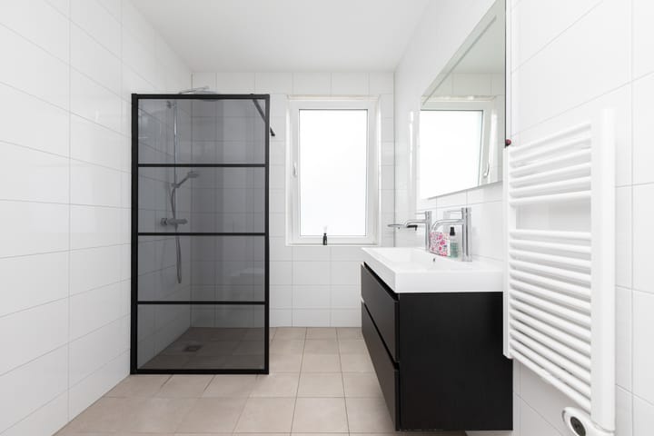 Photo 28 of Piperaai 24