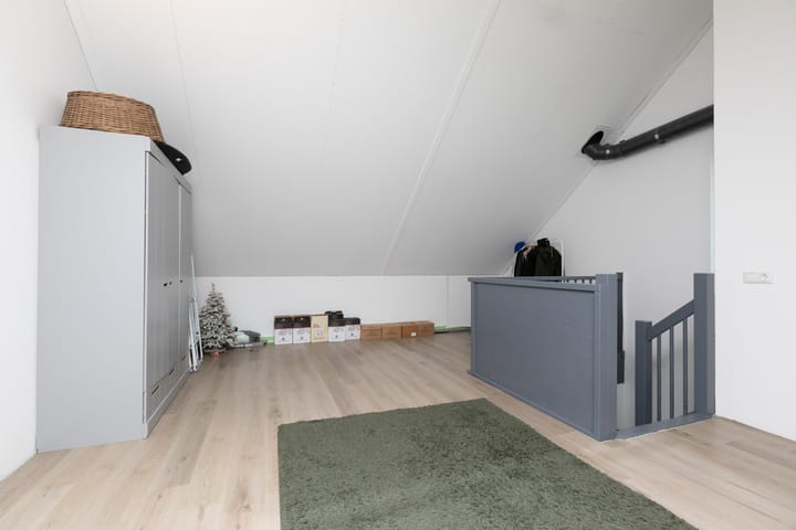 Photo 34 of Piperaai 24