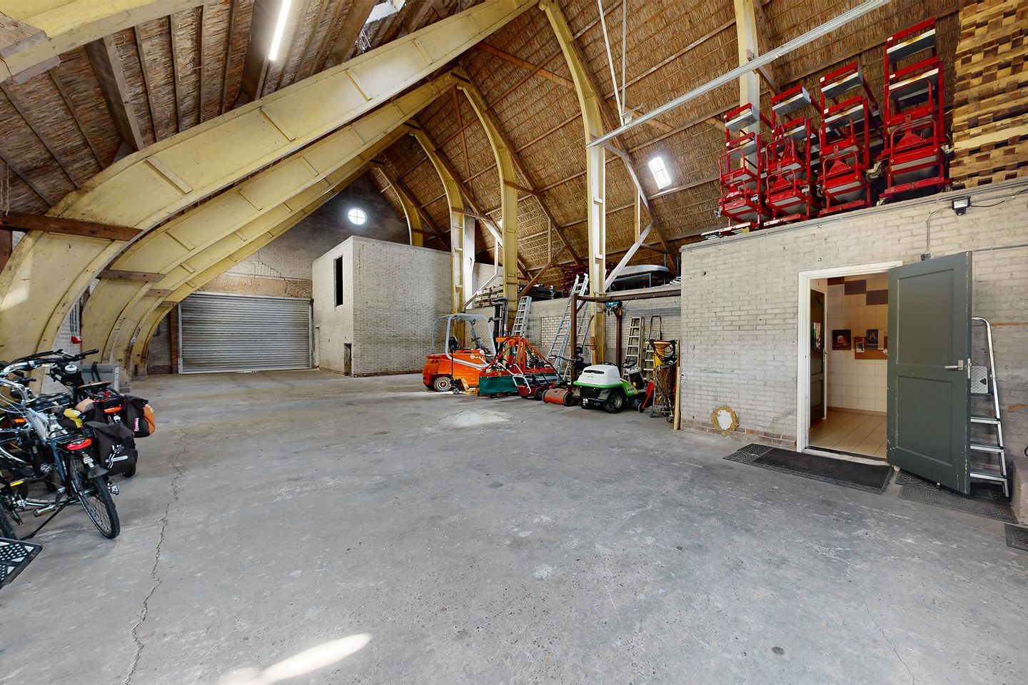 Photo 59 of Bisschop Hopmansstraat 50