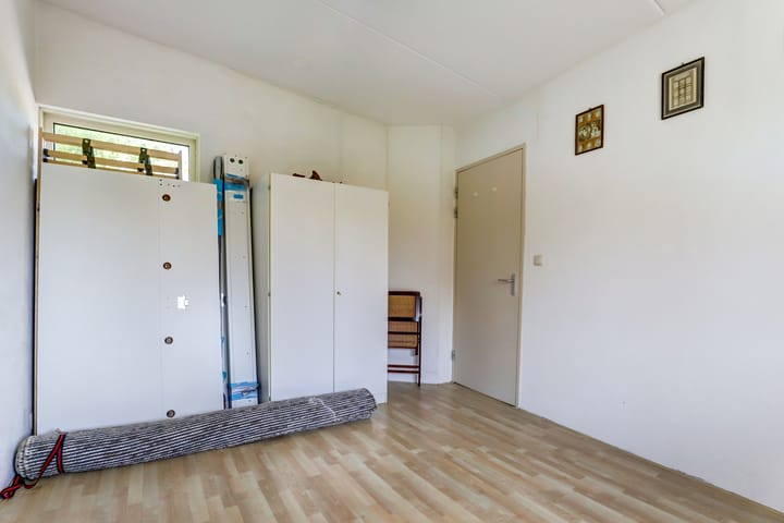 Photo 21 of Suze Groeneweglaan 118