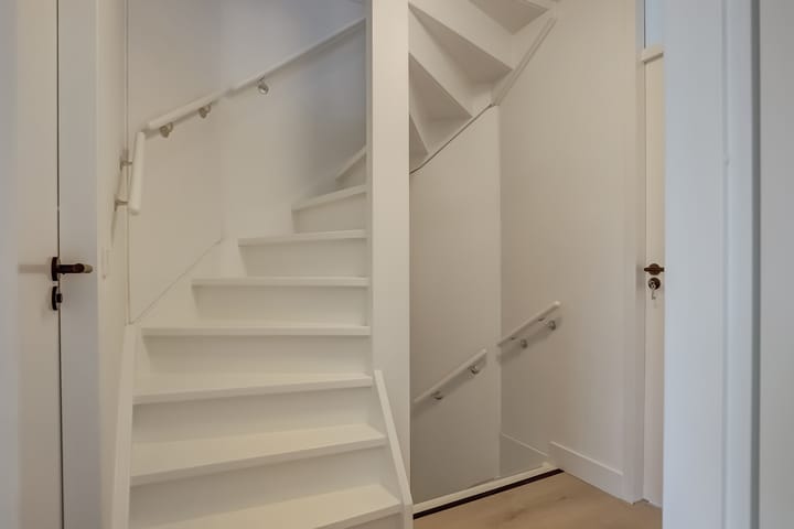 Photo 15 of Spireastraat 31