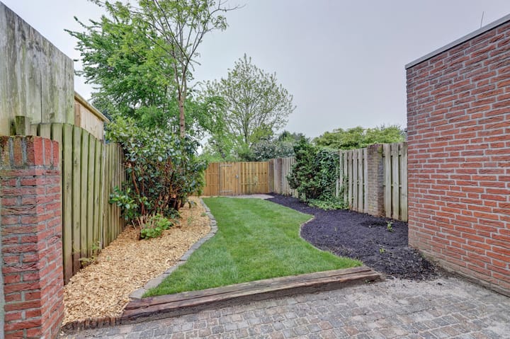 Photo 24 of Spireastraat 31