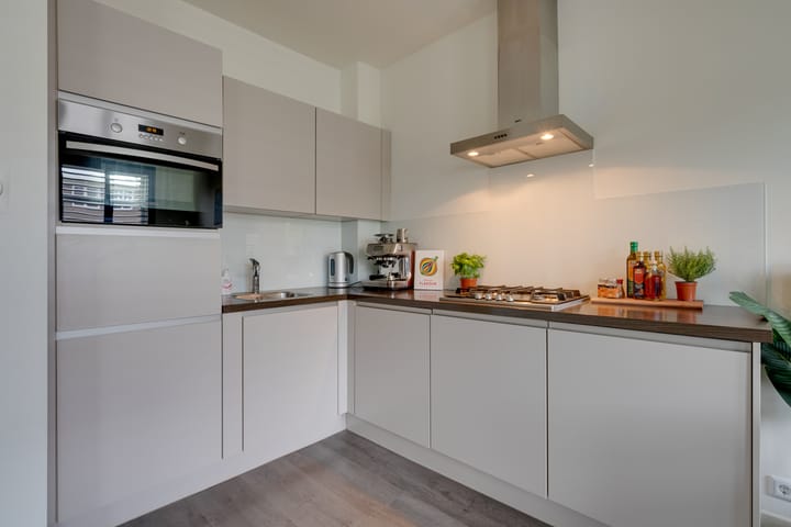 Foto 11 van Vechtstraat 180-2