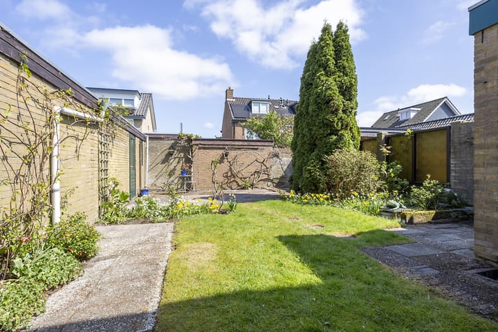 Foto 2 van van der Ploegstraat 84