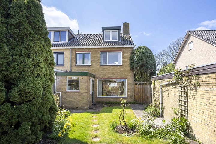 Foto 13 van van der Ploegstraat 84