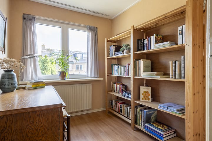 Foto 20 van van der Ploegstraat 84