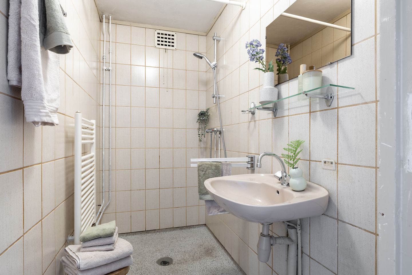 Foto 25 van van der Ploegstraat 84