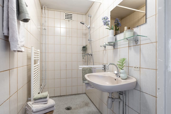 Foto 25 van van der Ploegstraat 84