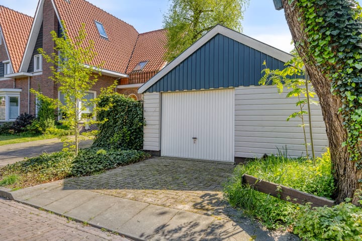 Foto 34 van Marten Ottenlaan 19