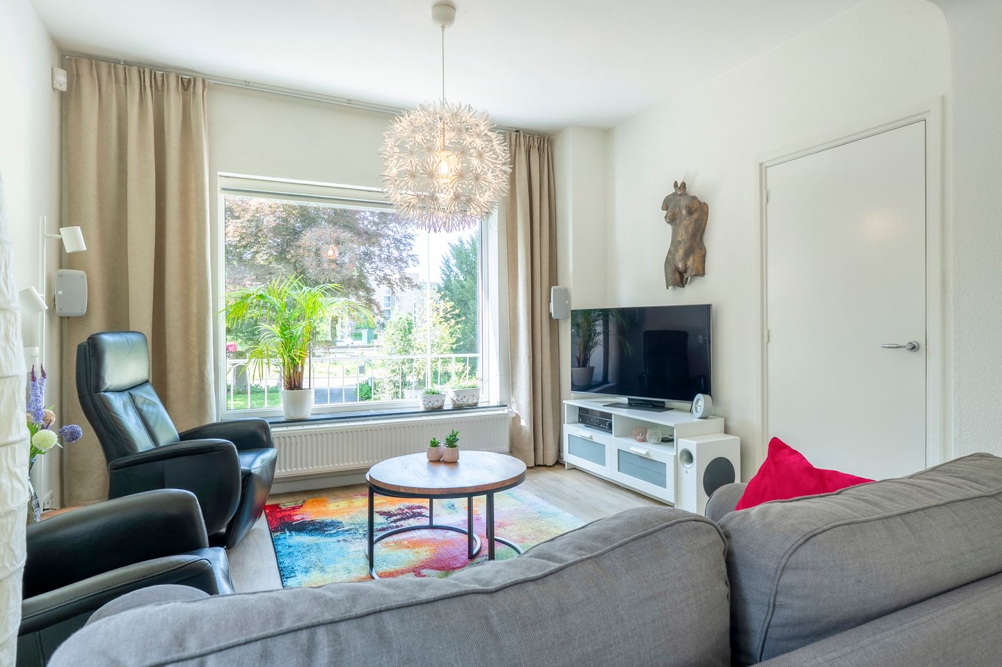 Photo 14 of Bergstraat 9