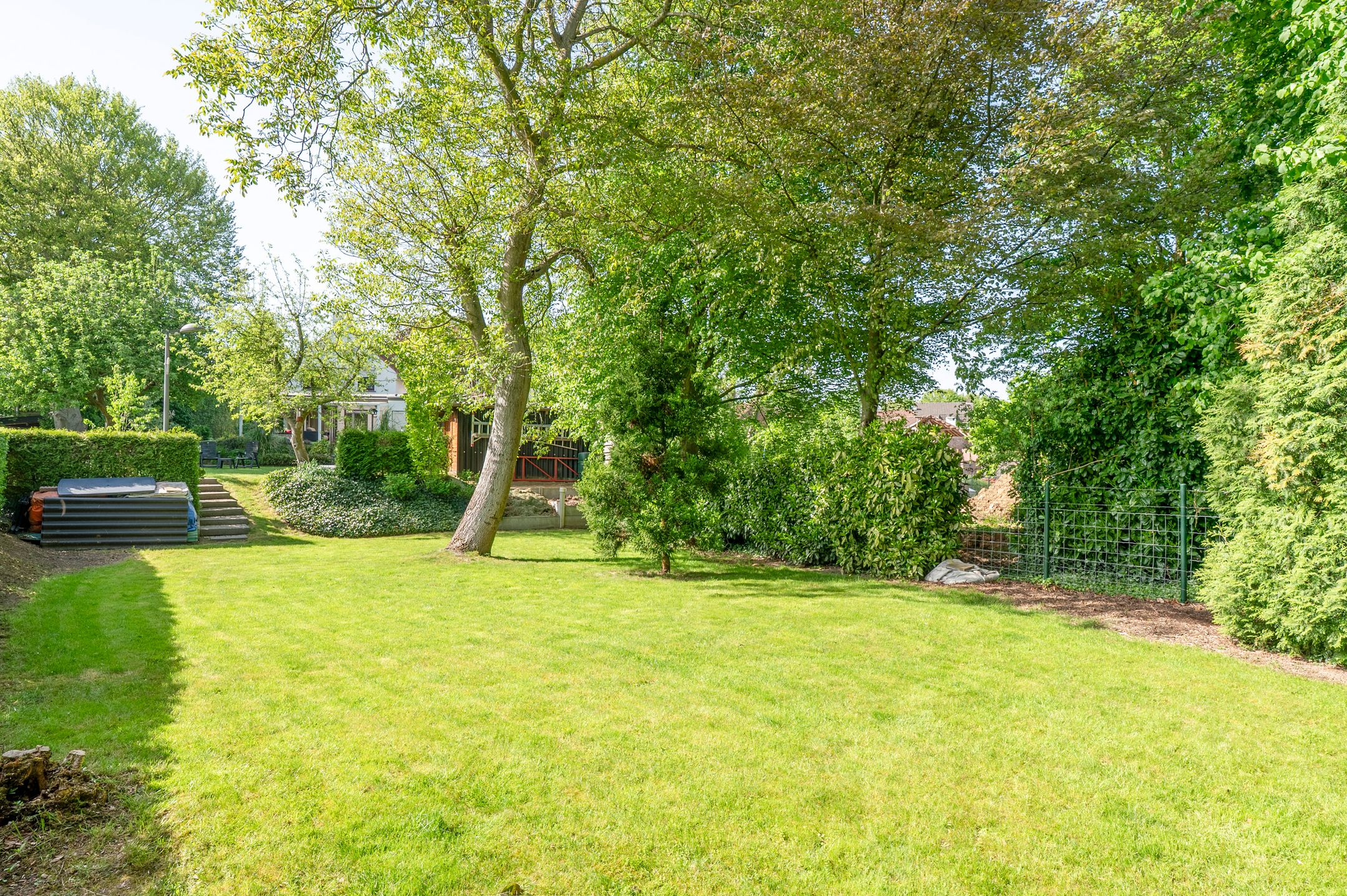 Photo 42 of Bergstraat 9