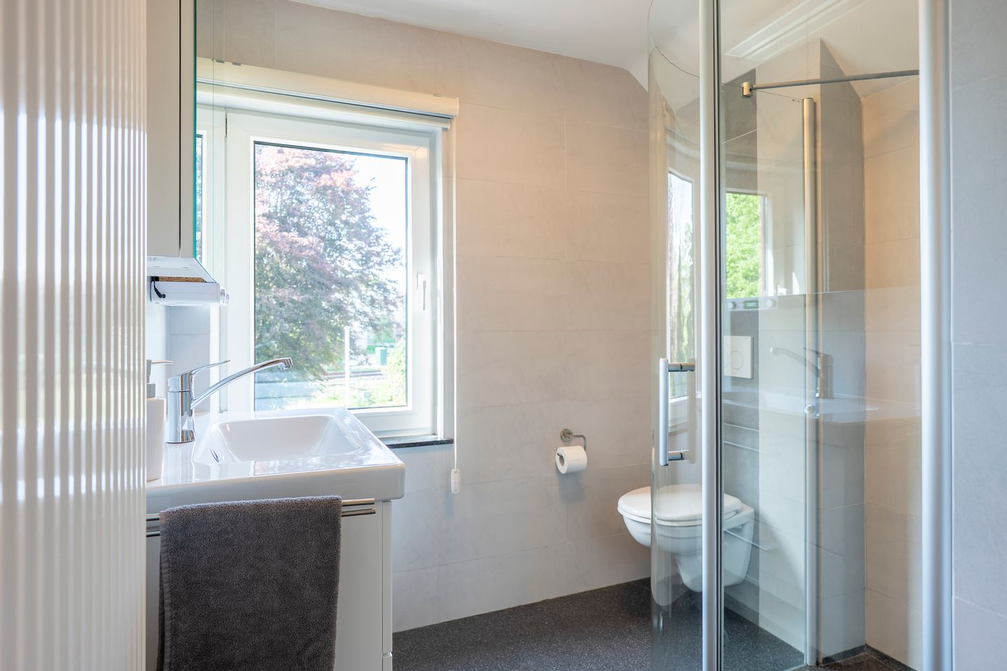 Photo 49 of Bergstraat 9