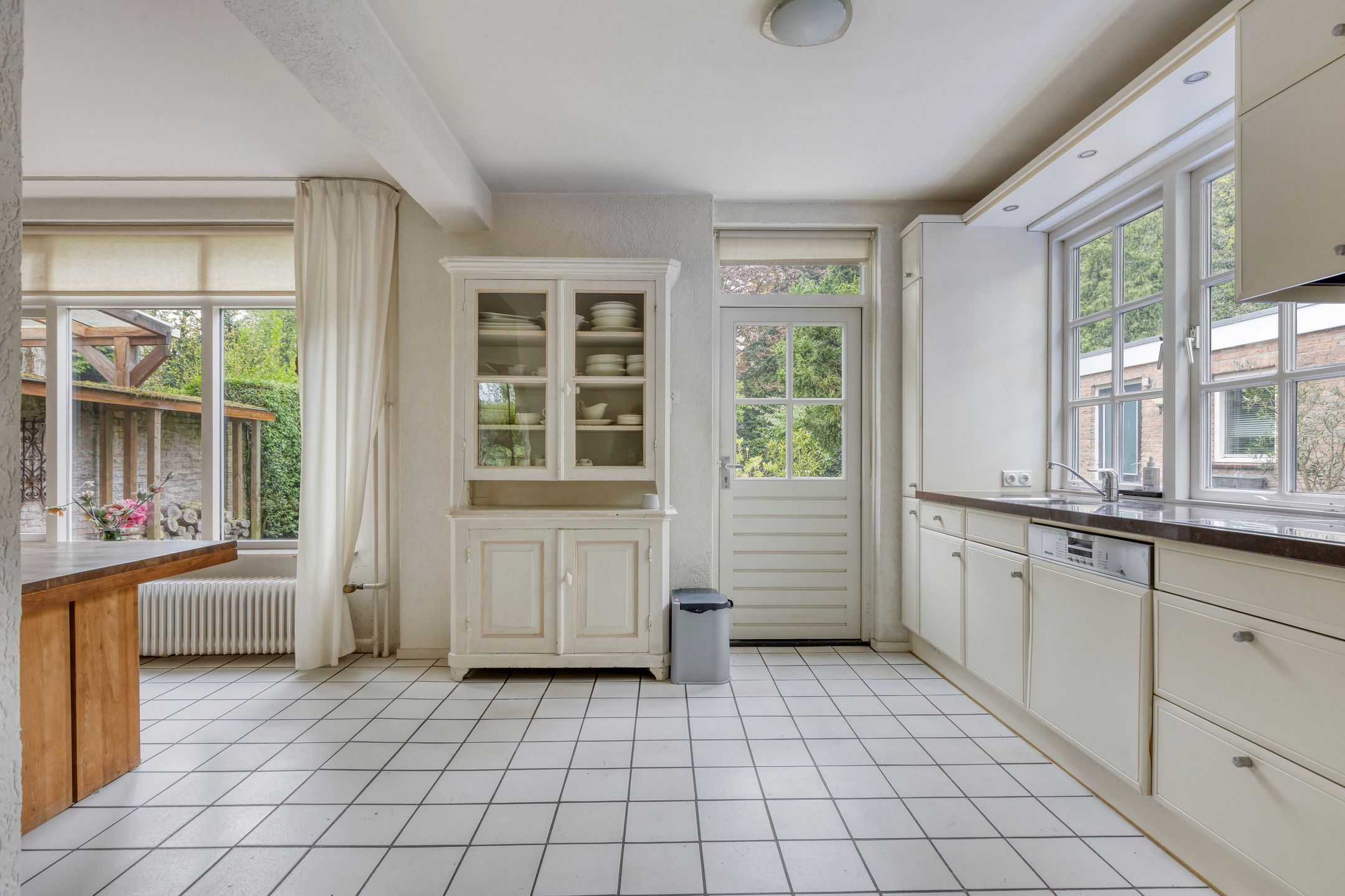 Foto 12 van Meyerijplein 1