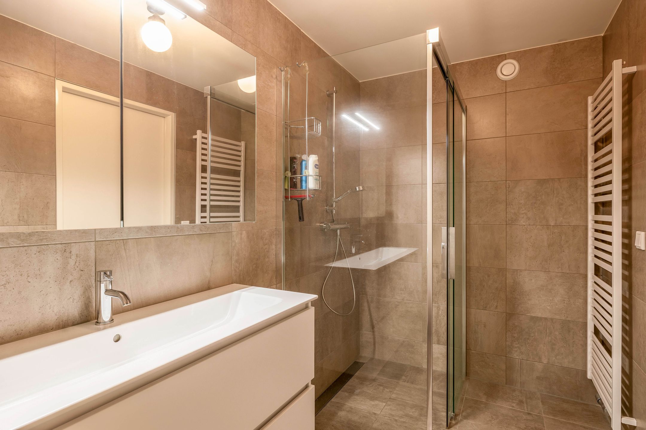 Foto 27 van Lijstersingel 88