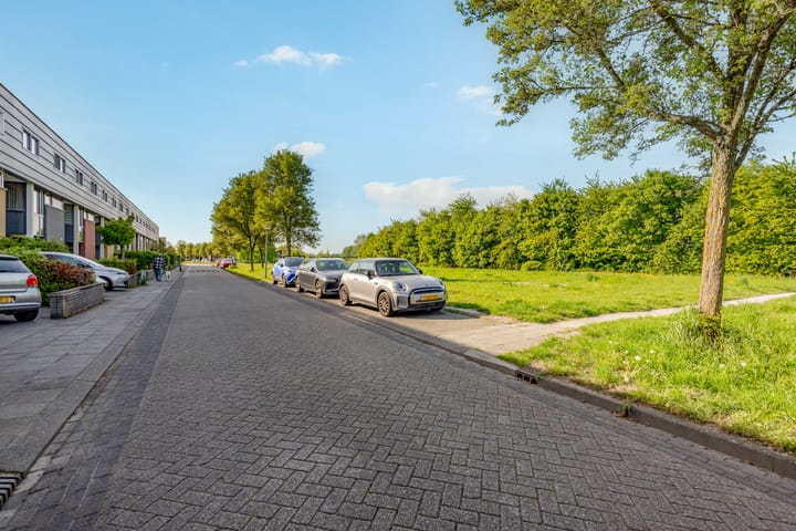 Foto 48 van Carel Willinklaan 24