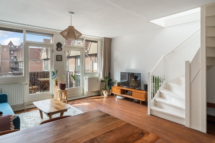 Photo 7 of Stroveer 89