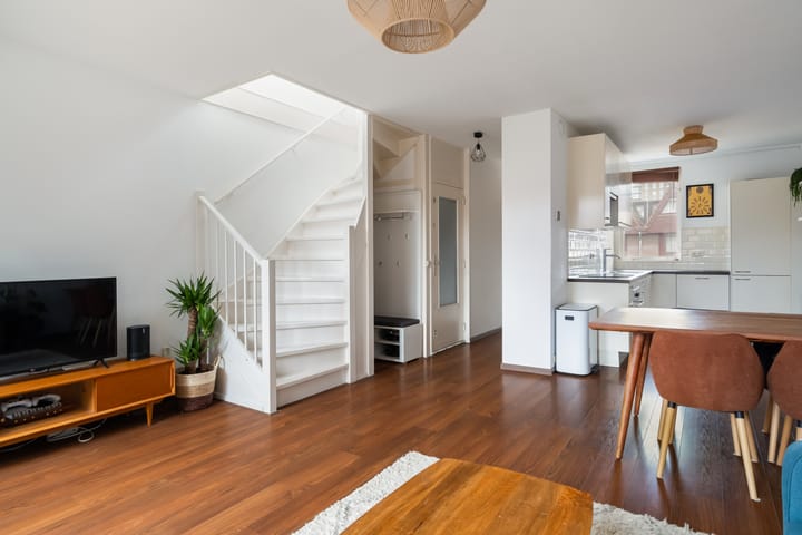 Photo 14 of Stroveer 89