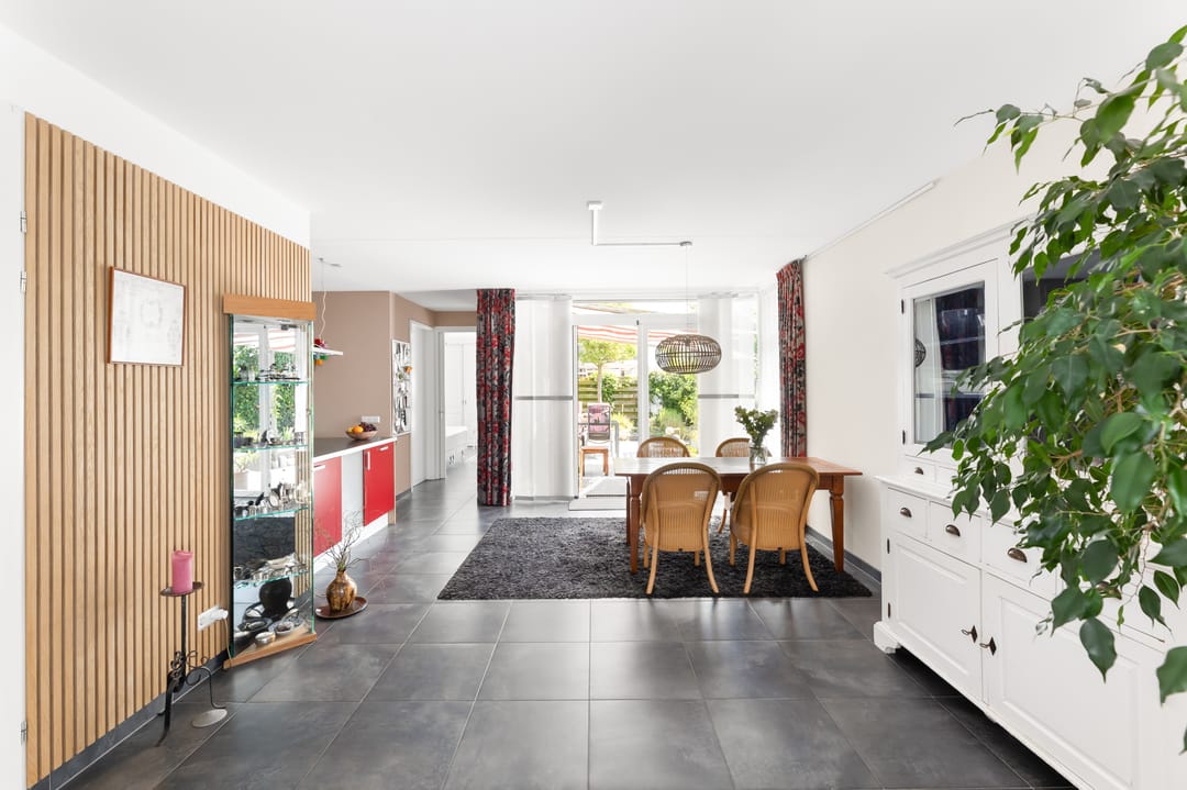 Photo 13 of Noordeinde 23