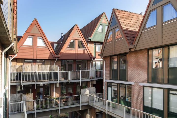 Photo 47 of Stroveer 89