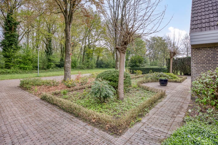 Photo 6 of Etstoel 23