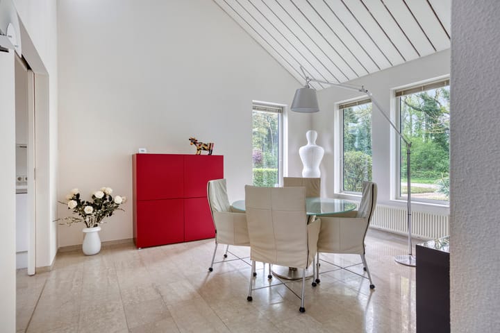 Photo 12 of Etstoel 23