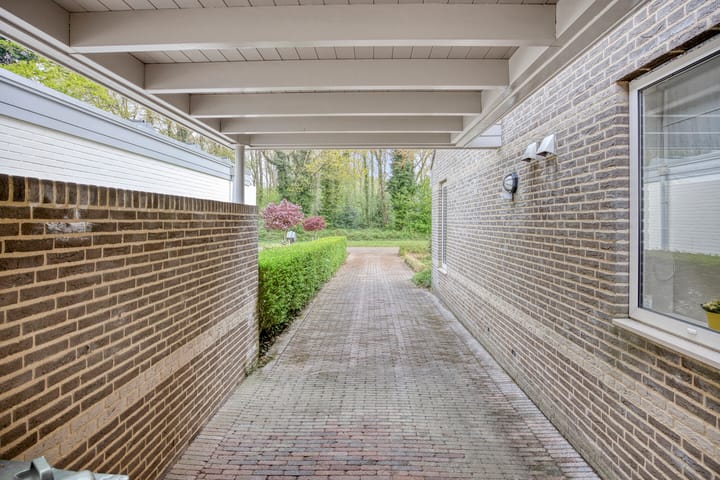 Photo 67 of Etstoel 23