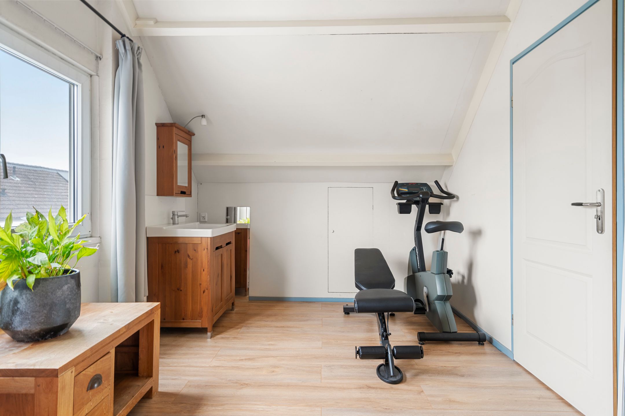 Foto 42 van Molenstraat 109