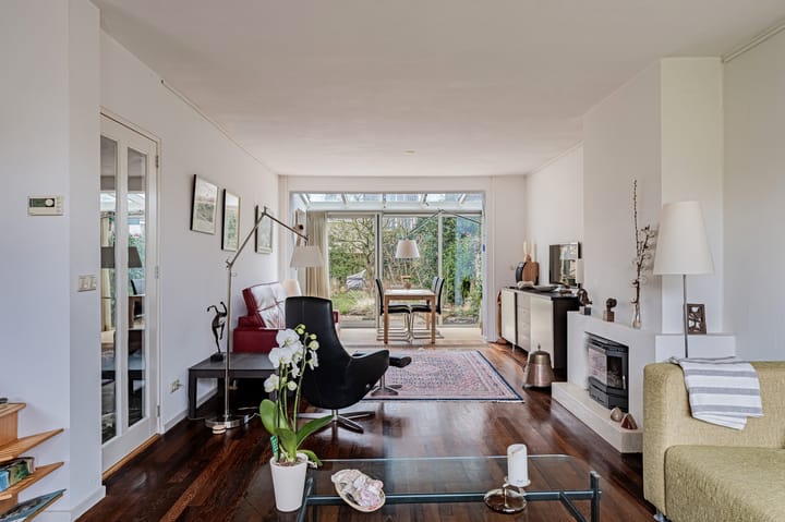 Foto 15 van Van Bergenlaan 17