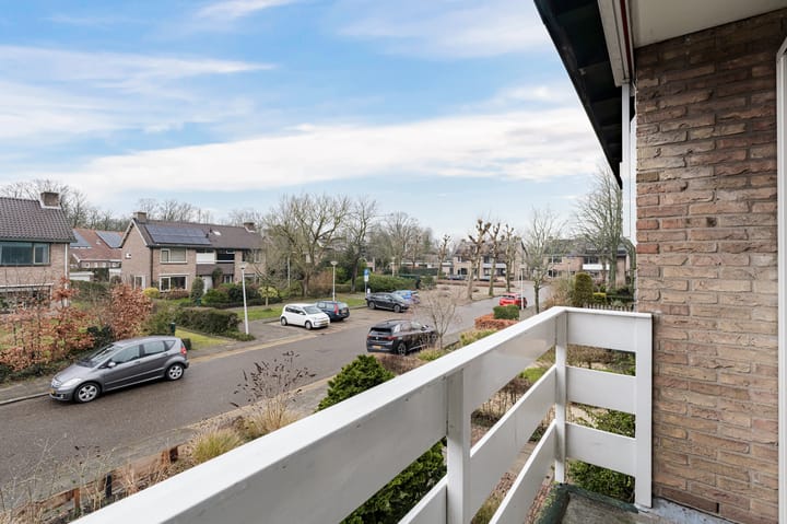 Foto 24 van Van Bergenlaan 17