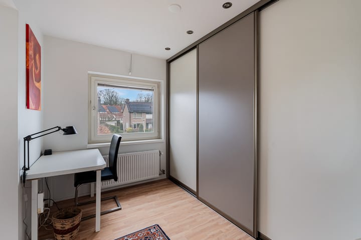 Foto 25 van Van Bergenlaan 17