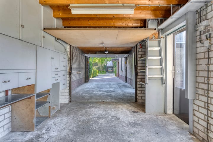 Foto 27 van Crocuslaan 2-A