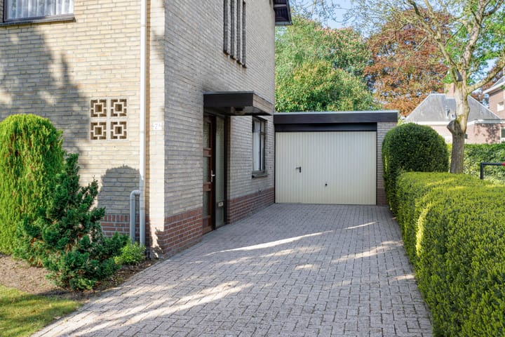 Foto 28 van Crocuslaan 2-A