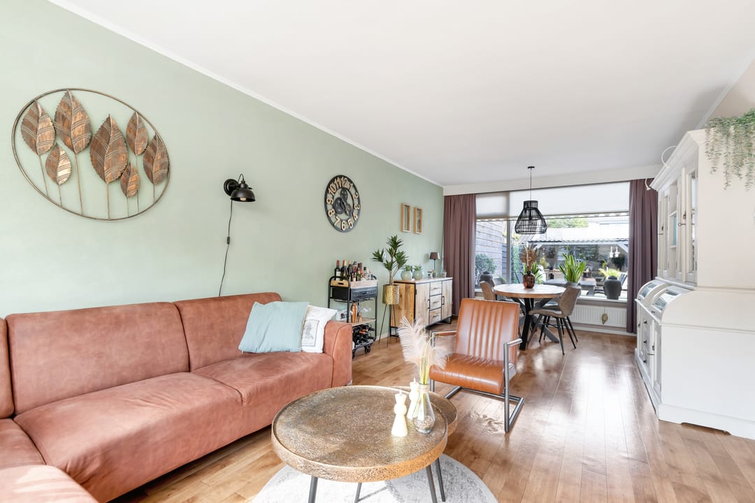 Foto 13 van Esdoornlaan 6