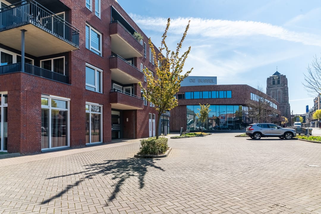 Foto 2 van Torenplein 21