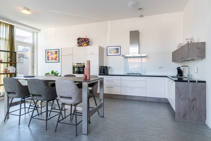 Foto 7 van Torenplein 21