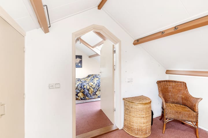 Foto 24 van Esdoornlaan 6