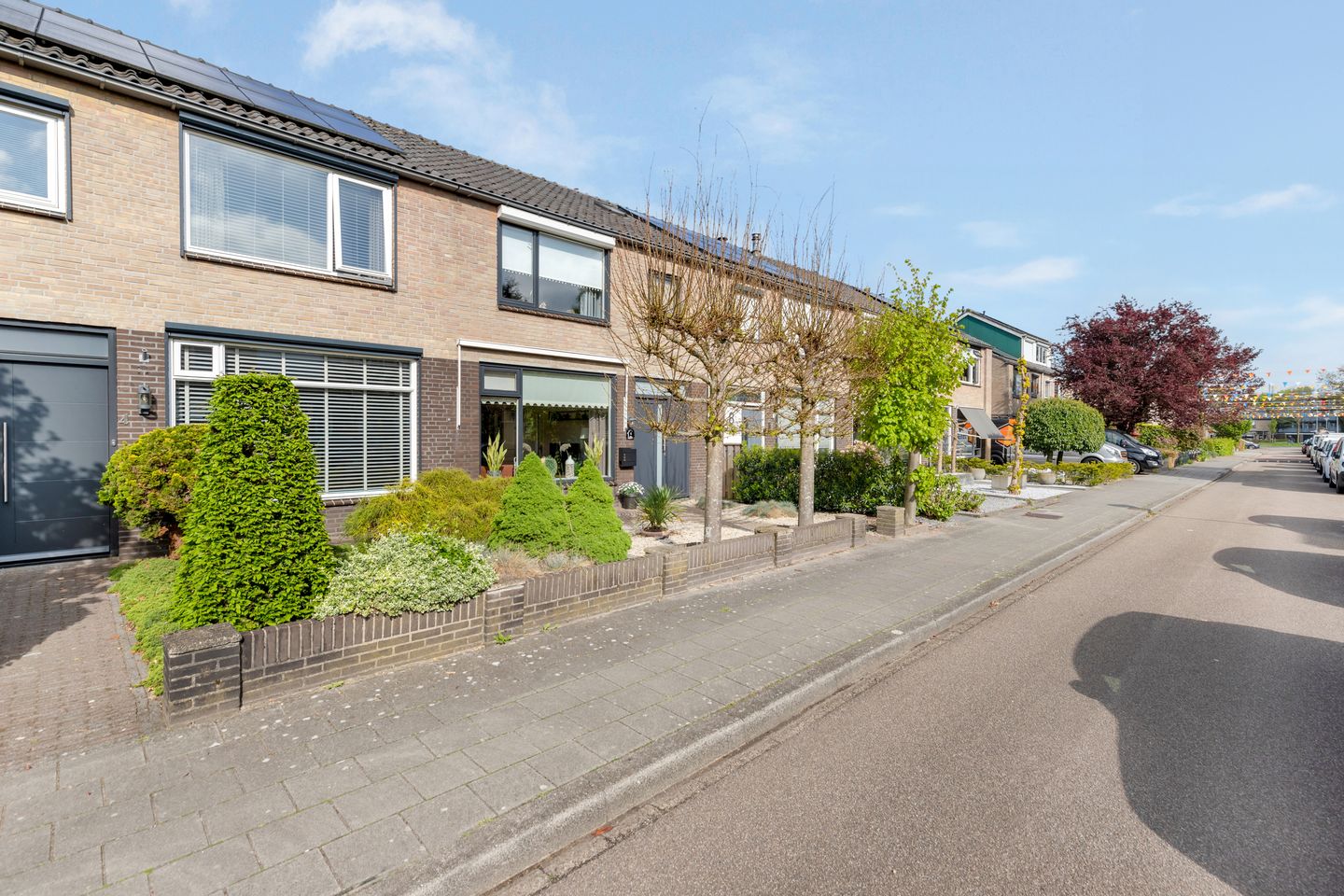 Foto 29 van Esdoornlaan 6