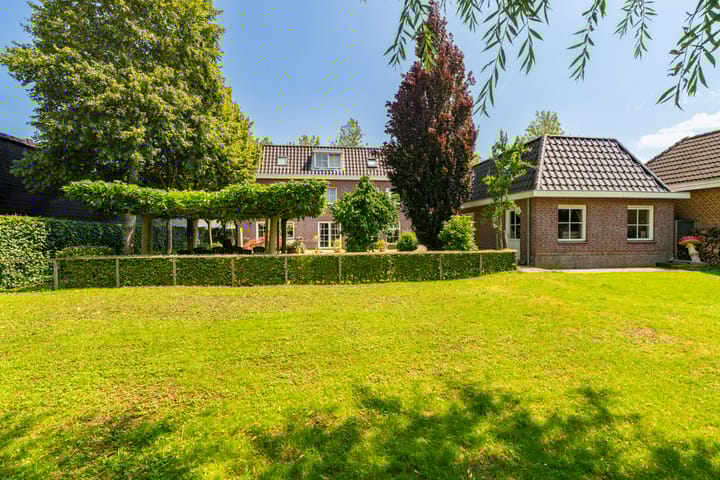 Foto 2 van Veldstraat 8