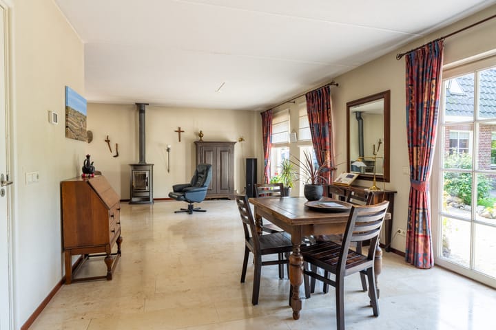 Foto 26 van Veldstraat 8